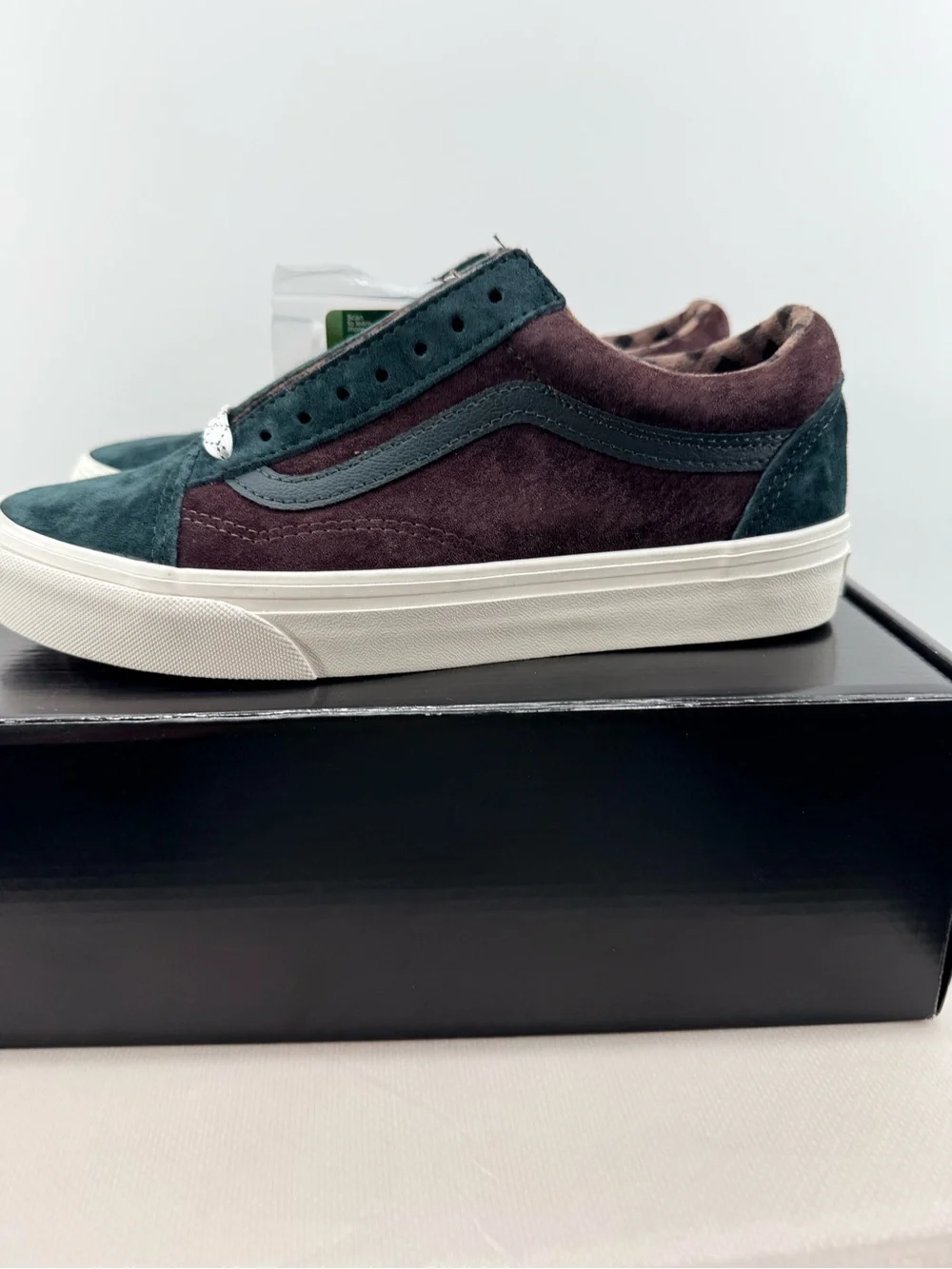 Vans Old School Suede Green/ Burgundy size 6.5M